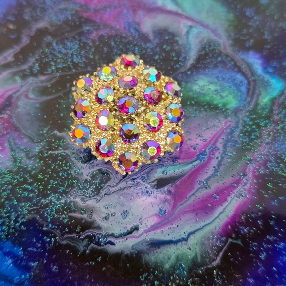 Jewelry - Vintage Aurora Borealis Rhinestone Dome Brooch Gold Tone Tiered Starburst Pin